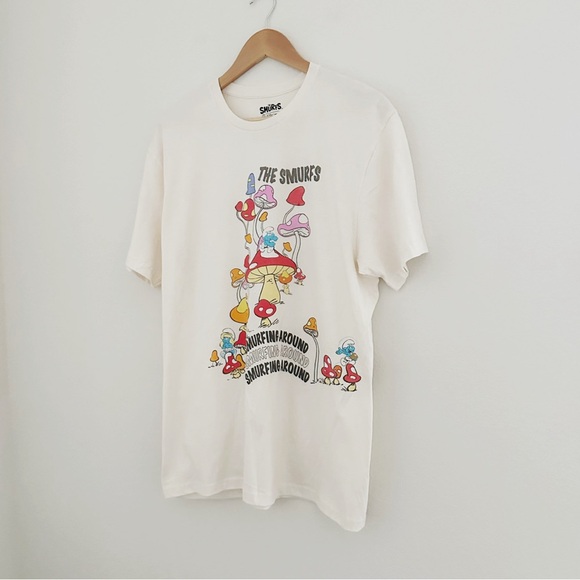 NEW The Smurfs Graphic Tee - Picture 2 of 5